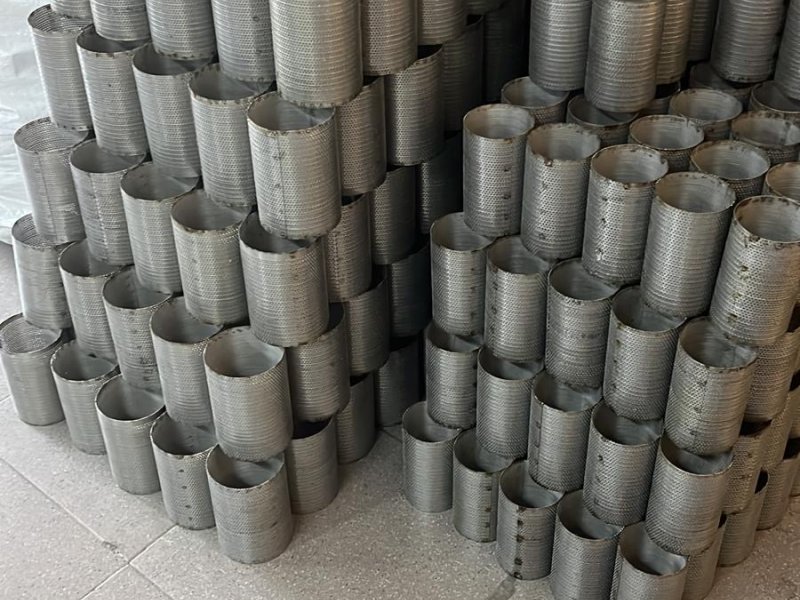 Silindir filtre-pislik tutucu